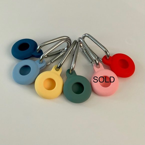 Silicone case for apple airtag with clip - Picture 7 of 7